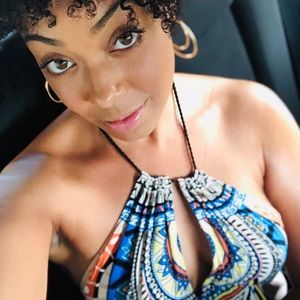 Meet your Posher, Brielle